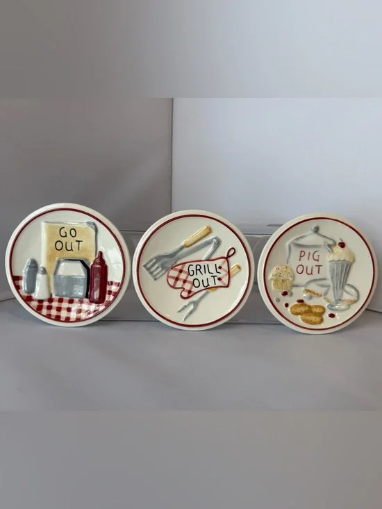 3 Pc MWW Market 4.5" Mini Plate Set Grill/ Pig/Go Out/Take Out -Farmhouse Picnic - Picture 15 of 16